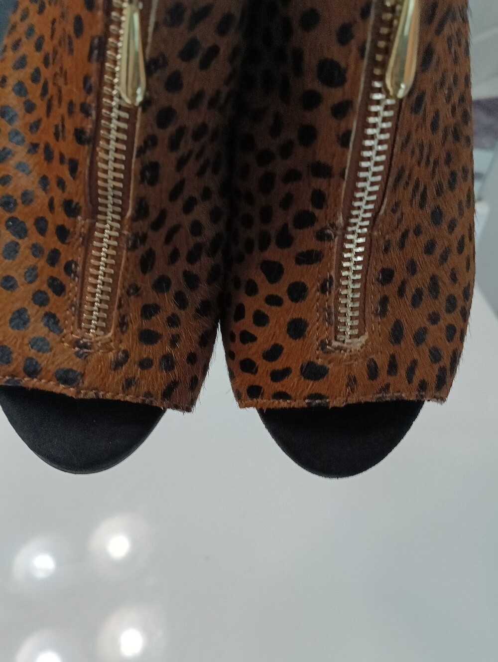 Moda Spana Leopard Calf Hair Peep Toe Slingback Heels | Gold Zip | Size 6.5 - Picture 7 of 15